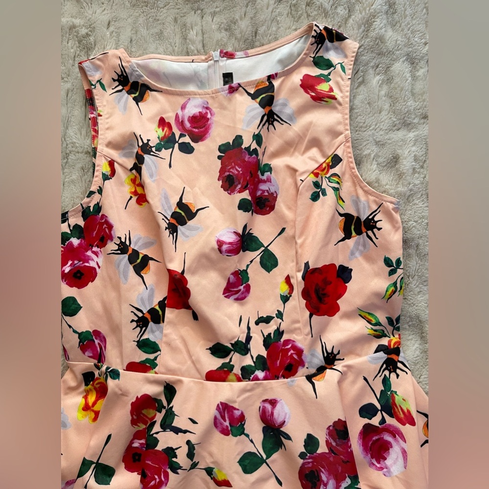 Anni coco Floral Sleeveless Dress. - Picture 6 of 10